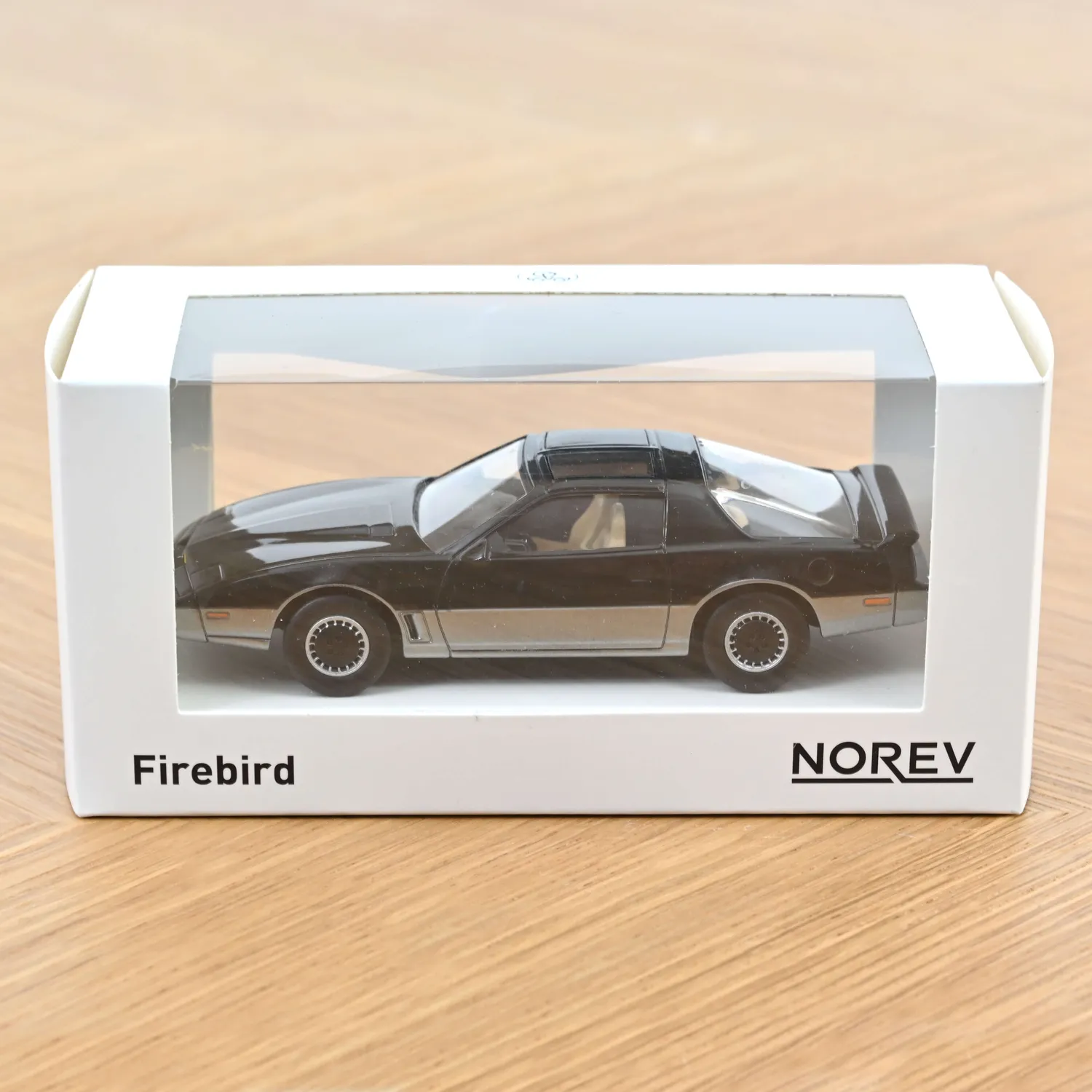 Norev Pontiac Firebird KARR 1982 jouet Jet-car 1/43 bicolore