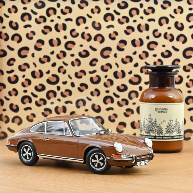 Norev Porsche 911 T 1969 voiture miniature Brun Sépia 1/18