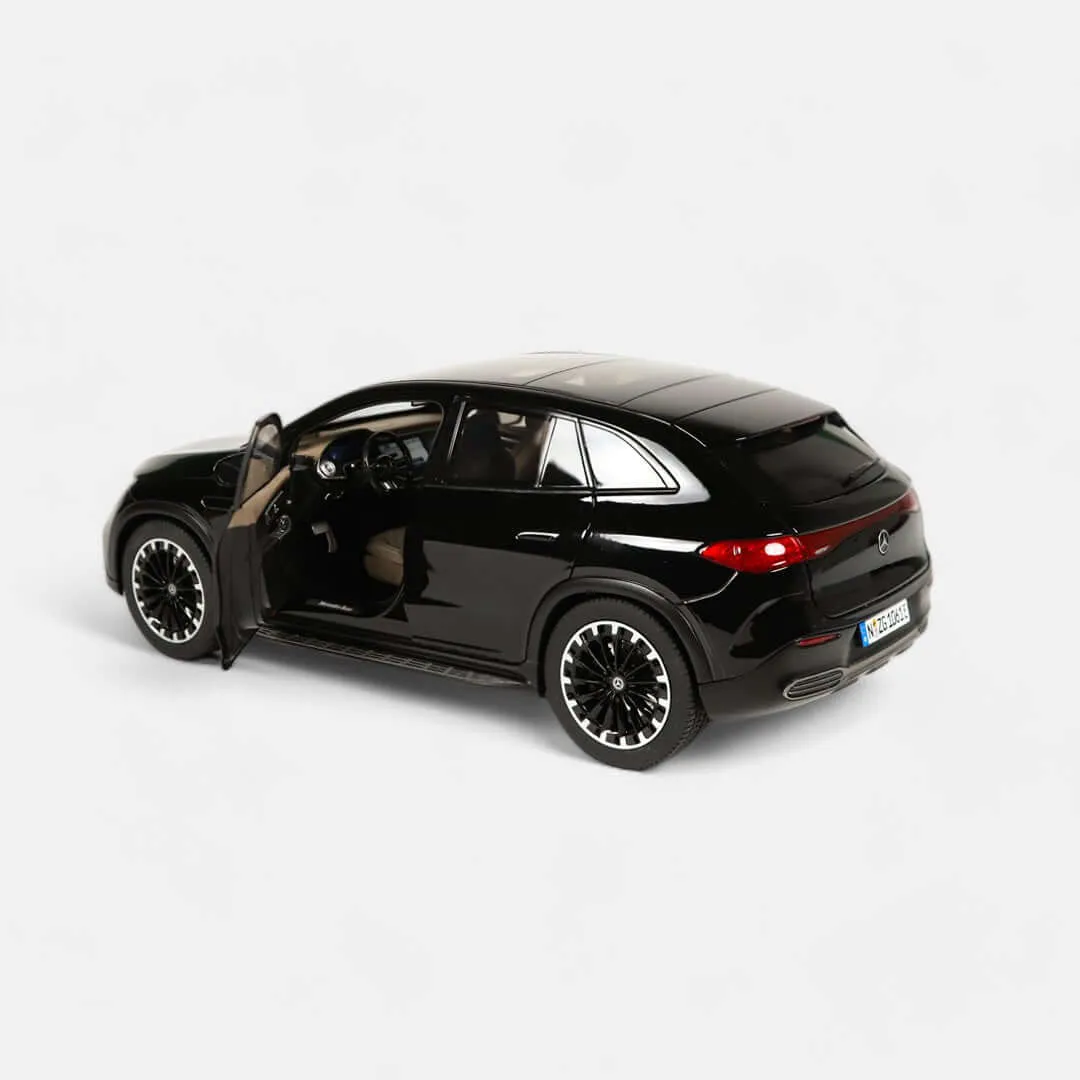 NZG Mercedes EQE SUV AMG Line miniature 1/18 blanc