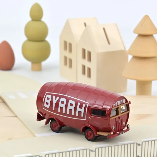 Norev Tonneau BYRRH 1953 camion miniature 1/43 publicitaire