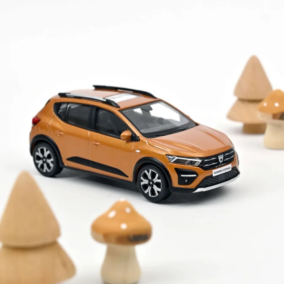 Norev Dacia Sandero Stepway 2021 voiture miniature 1/43 Orange Atacama