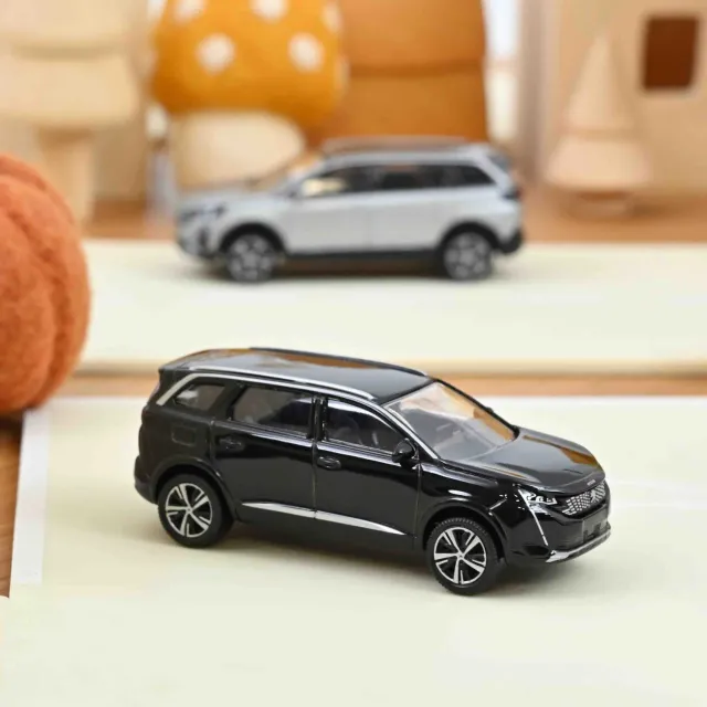 Norev Peugeot 5008 2020 miniature 1/64 noir
