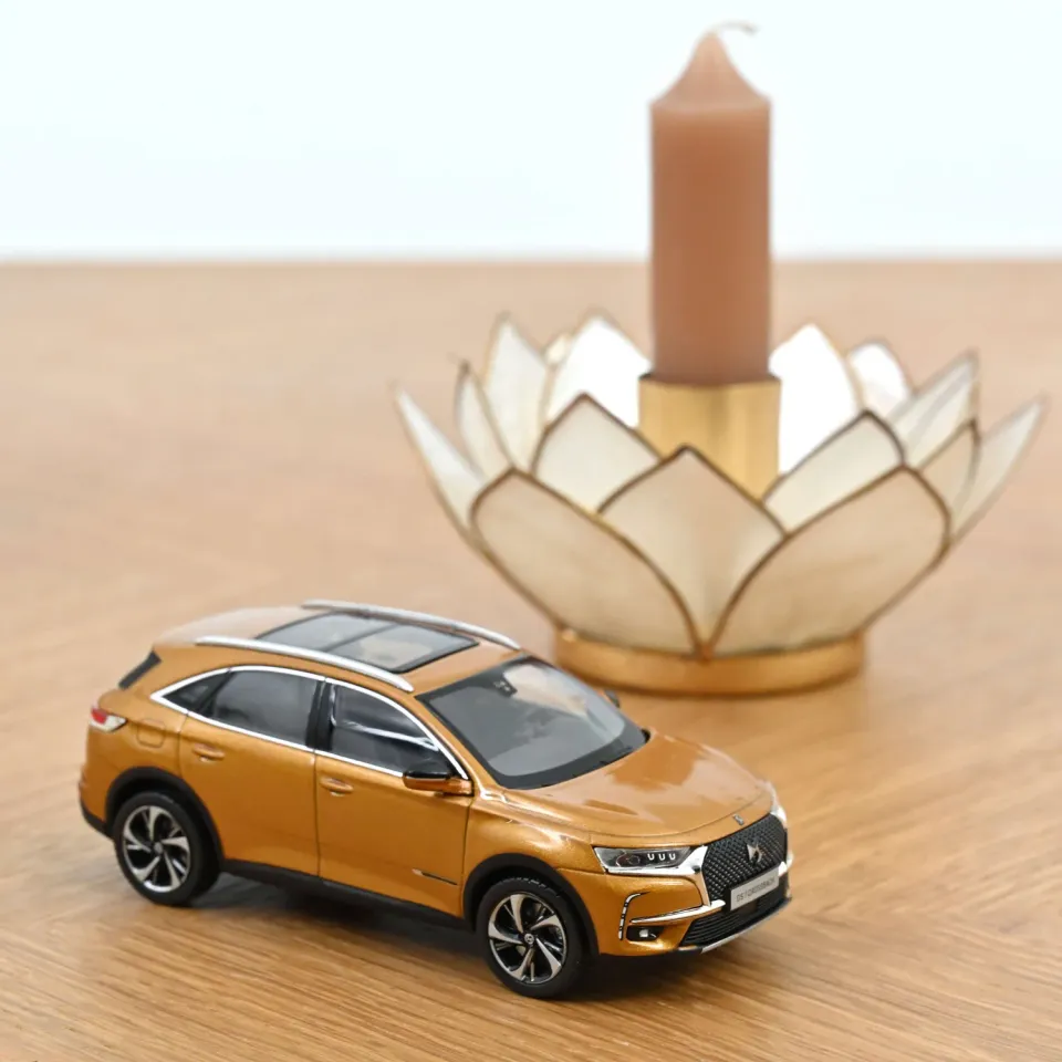 Norev DS 7 Crossback miniature 1/43 or