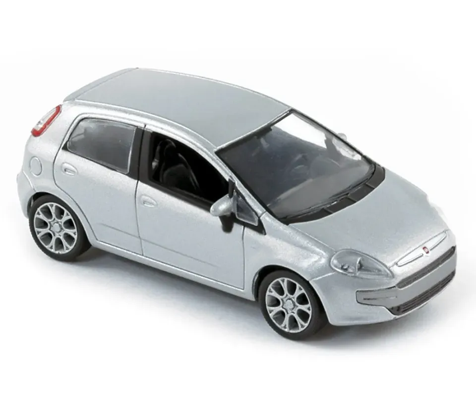 Norev Fiat Punto Evo 2010 voiture miniature 1/43 argent