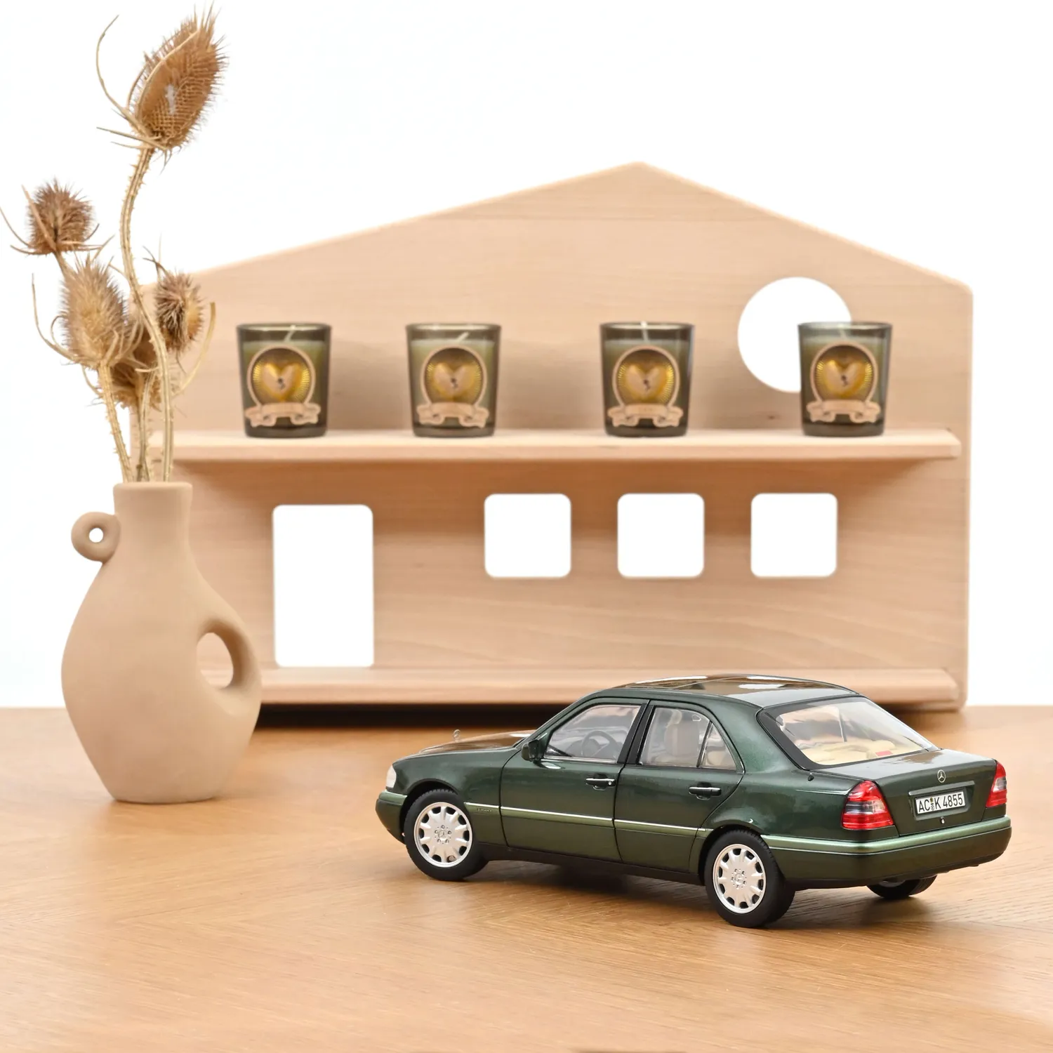 Norev Mercedes Classe C 1993 miniature 1/18 vert malachite