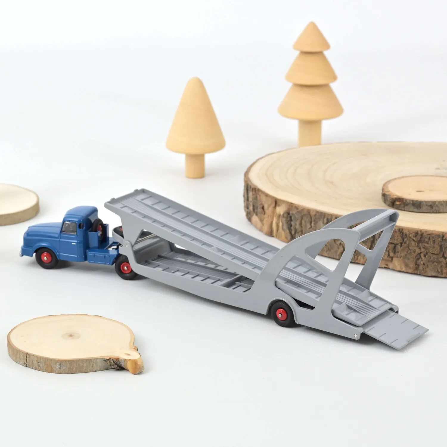 Norev Willème tracteur remorque porte-voitures miniature 1/55