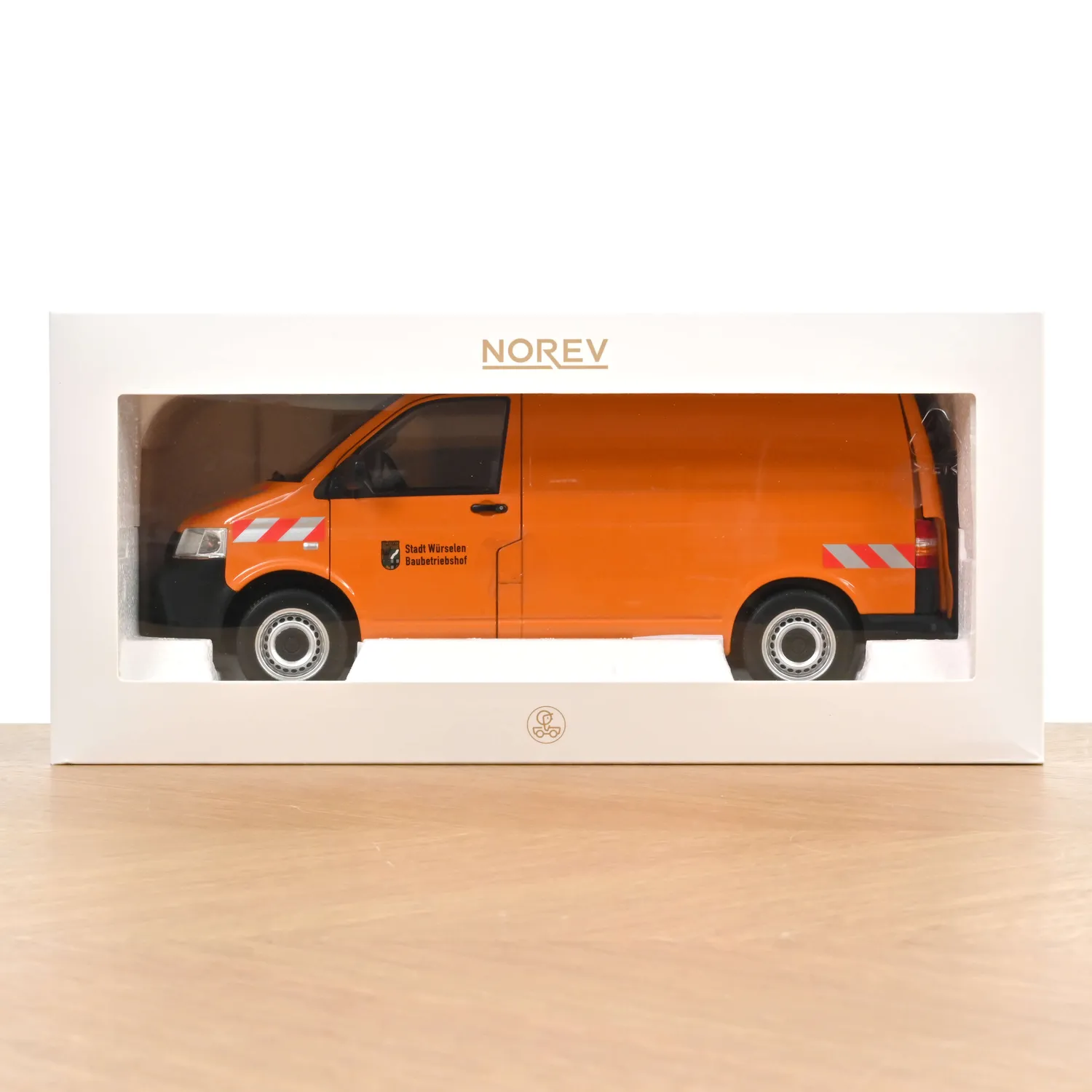 Norev VW Transporter 2003 communal voiture miniature 1/18 orange