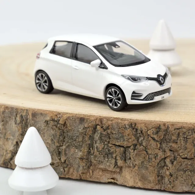 Norev Renault Zoe 2020 voiture miniature 1/43 blanc electrique