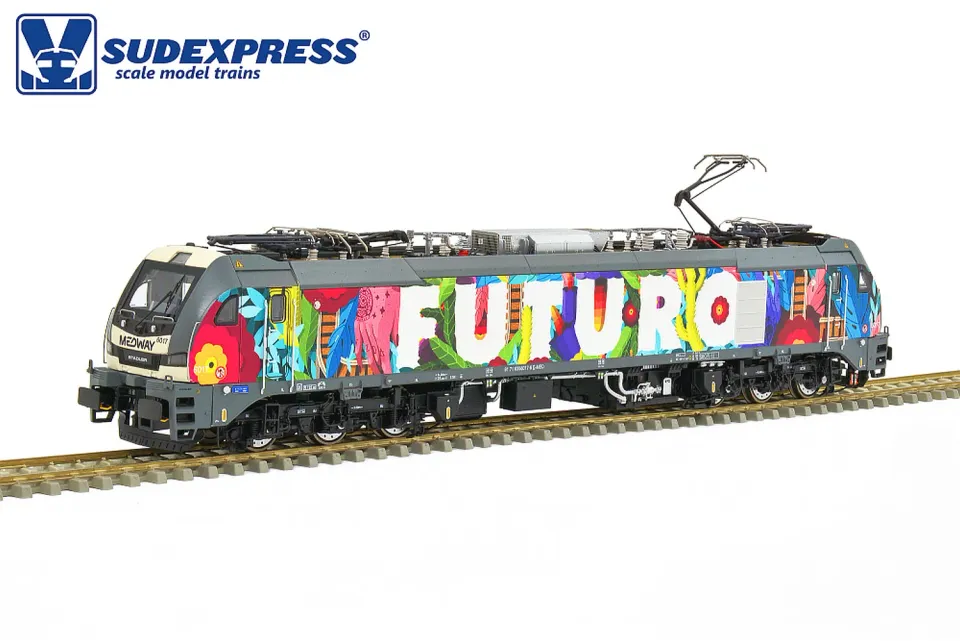 MINIS Serie 256 Euro 6000 locomotive Medway Ep.VI sonore