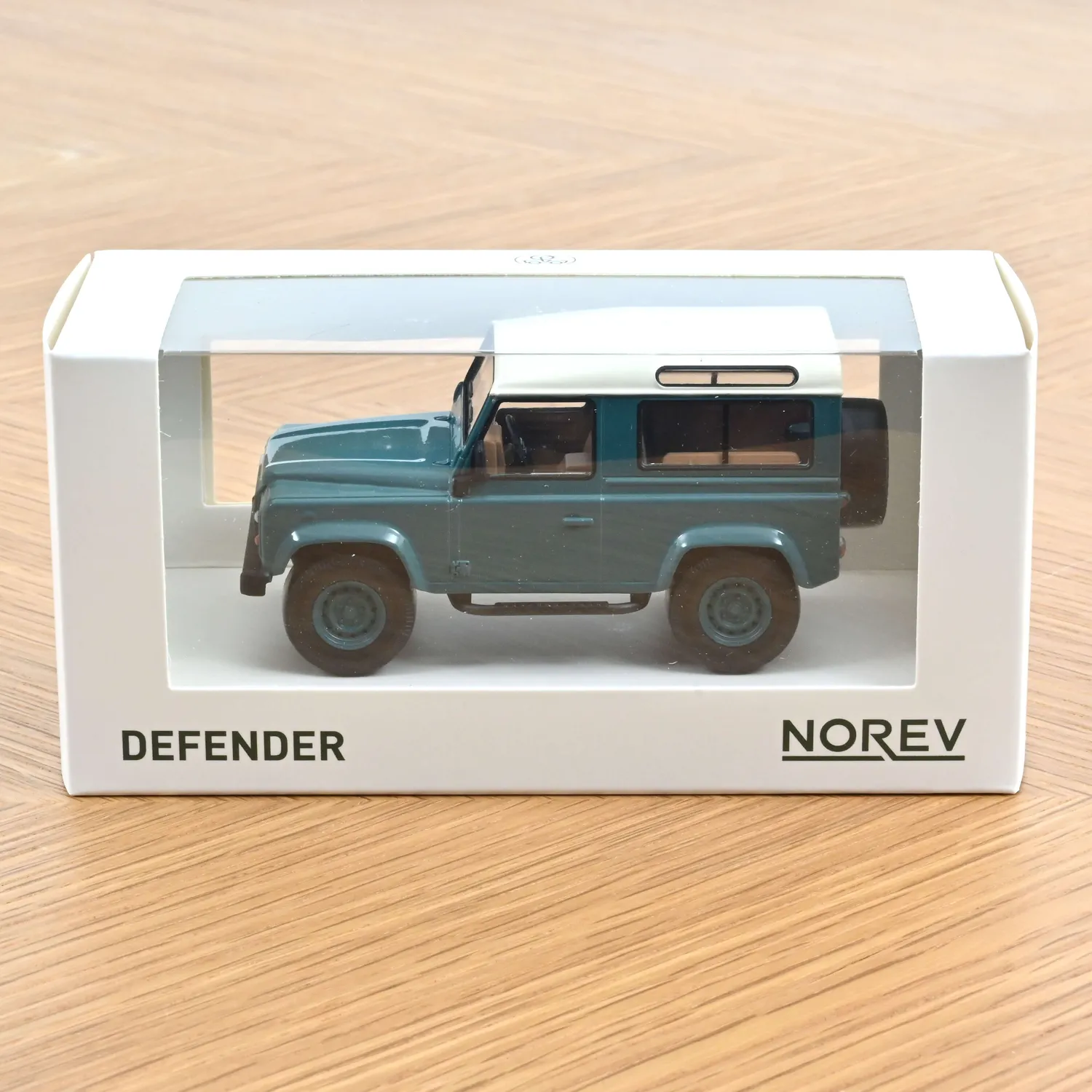 Norev Land Rover Defender 1995 Jet-car 1/43 bleu