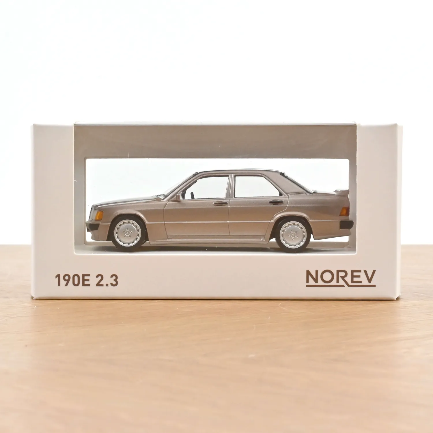 Norev Mercedes 190E 2.3-16 jouet Jet-car 1/43 beige métallisé