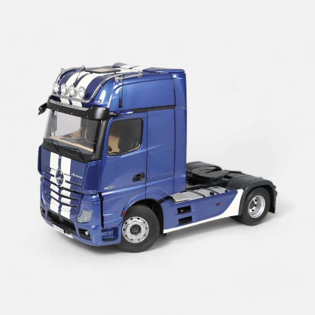 NZG Mercedes Actros GigaSpace camion miniature 1:18 bleu 4x2