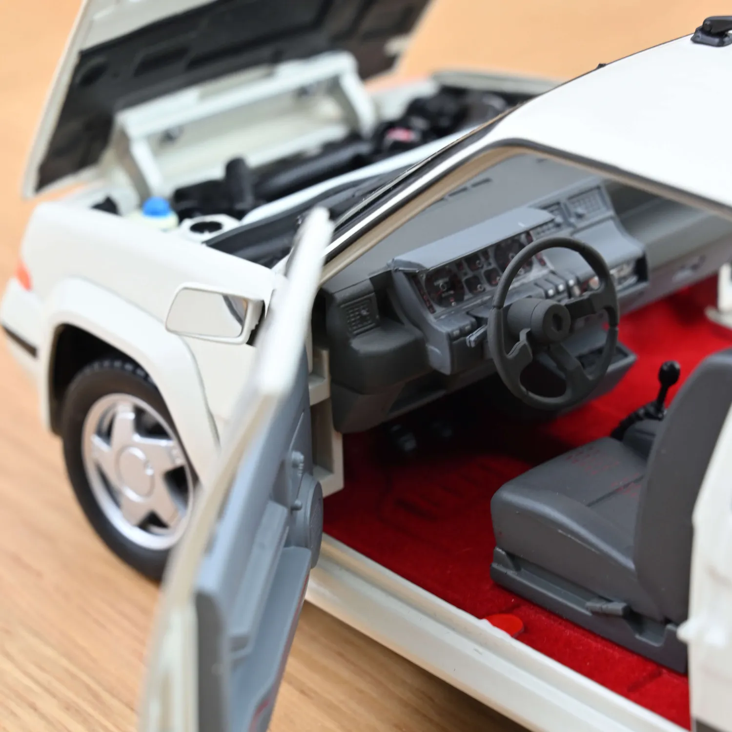 Norev Renault Supercinq GT Turbo miniature 1/18 blanc