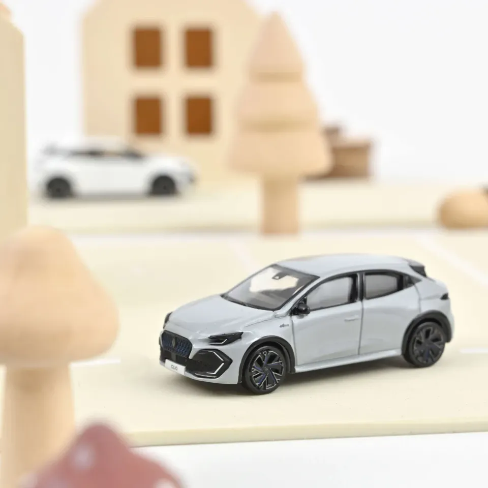 Norev Renault Clio Esprit Alpine 2026 voiture miniature 1/64 gris rafale