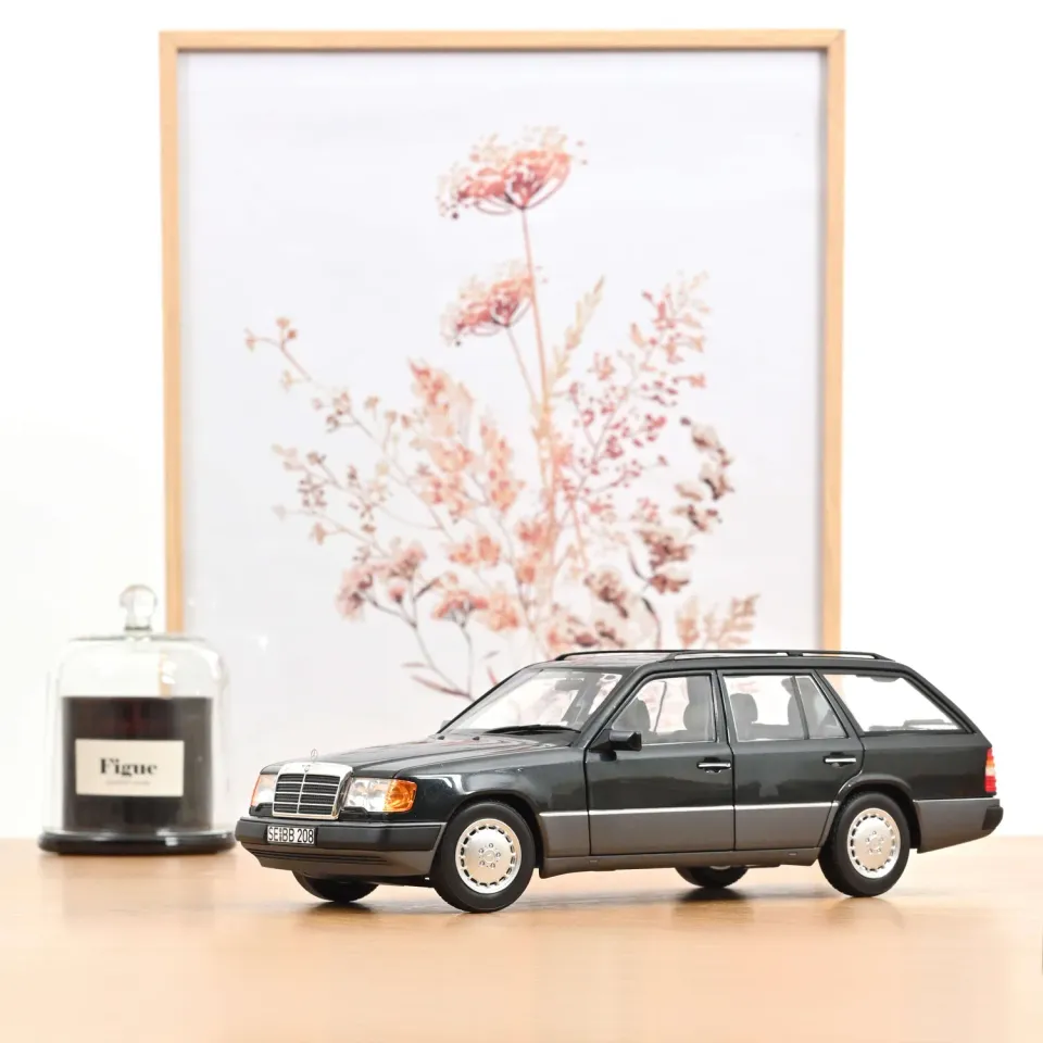 Norev Mercedes 300 D T-Modell 1990 miniature 1/18 bleu