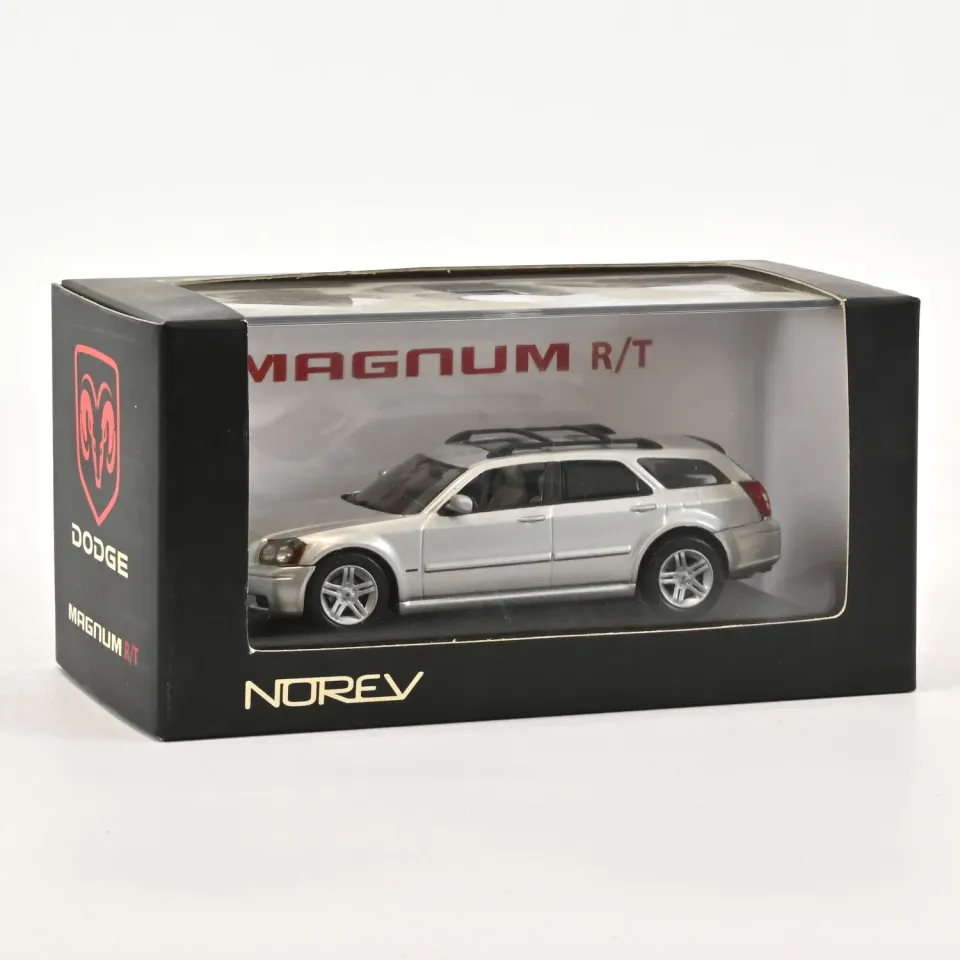 Norev Dodge Magnum RT 2006 voiture miniature 1/43 argent
