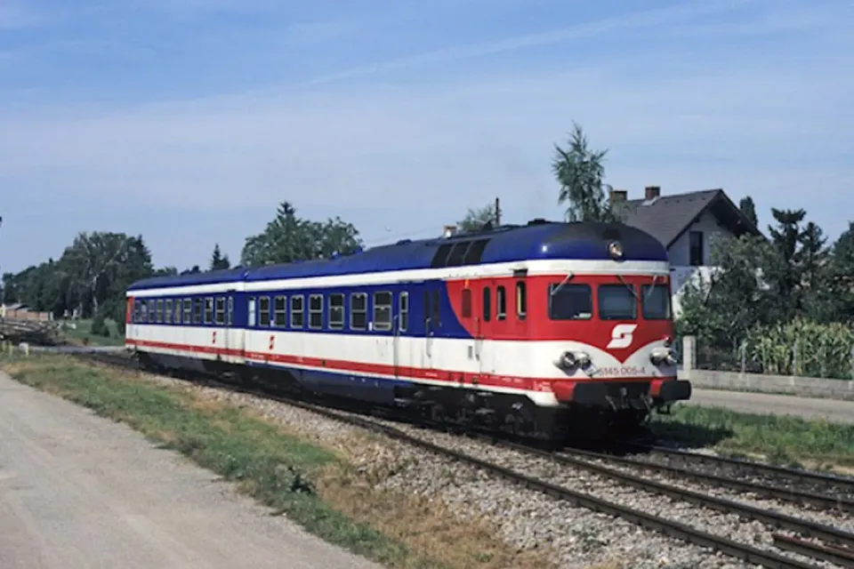 MINIS Rh 5145 rame automotrice ÖBB 2 caisses son Ep.V