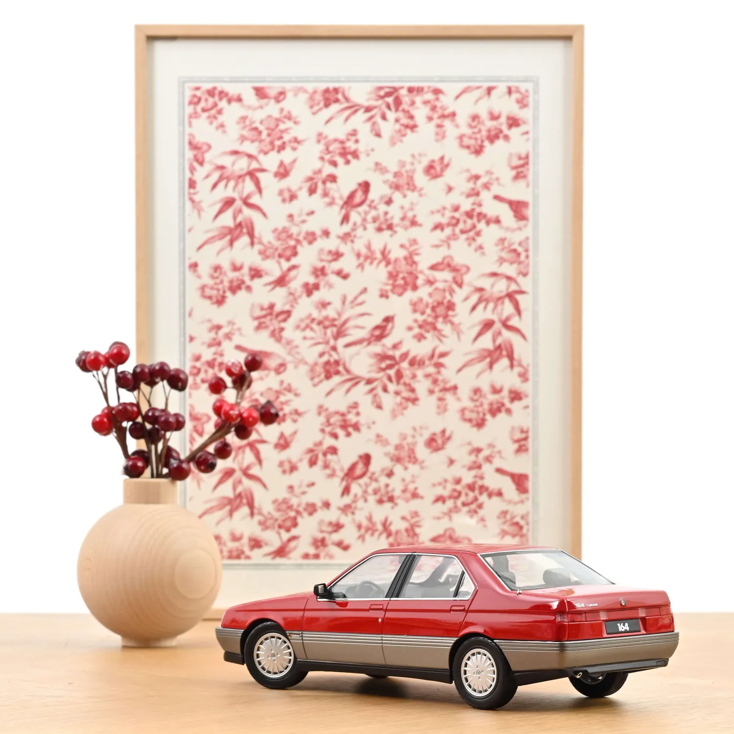 Norev Alfa Romeo 164 1991 miniature 1/18 rosso alfa berline