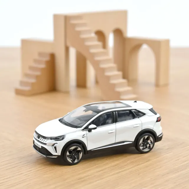 Norev Renault Symbioz 2024 voiture miniature 1/43 blanc nacré