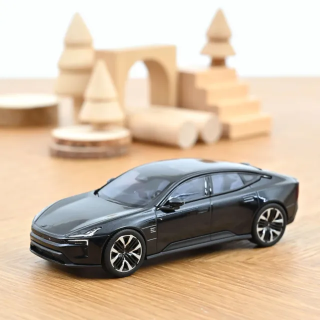 Norev Polestar 5 2025 miniature 1/43 noire