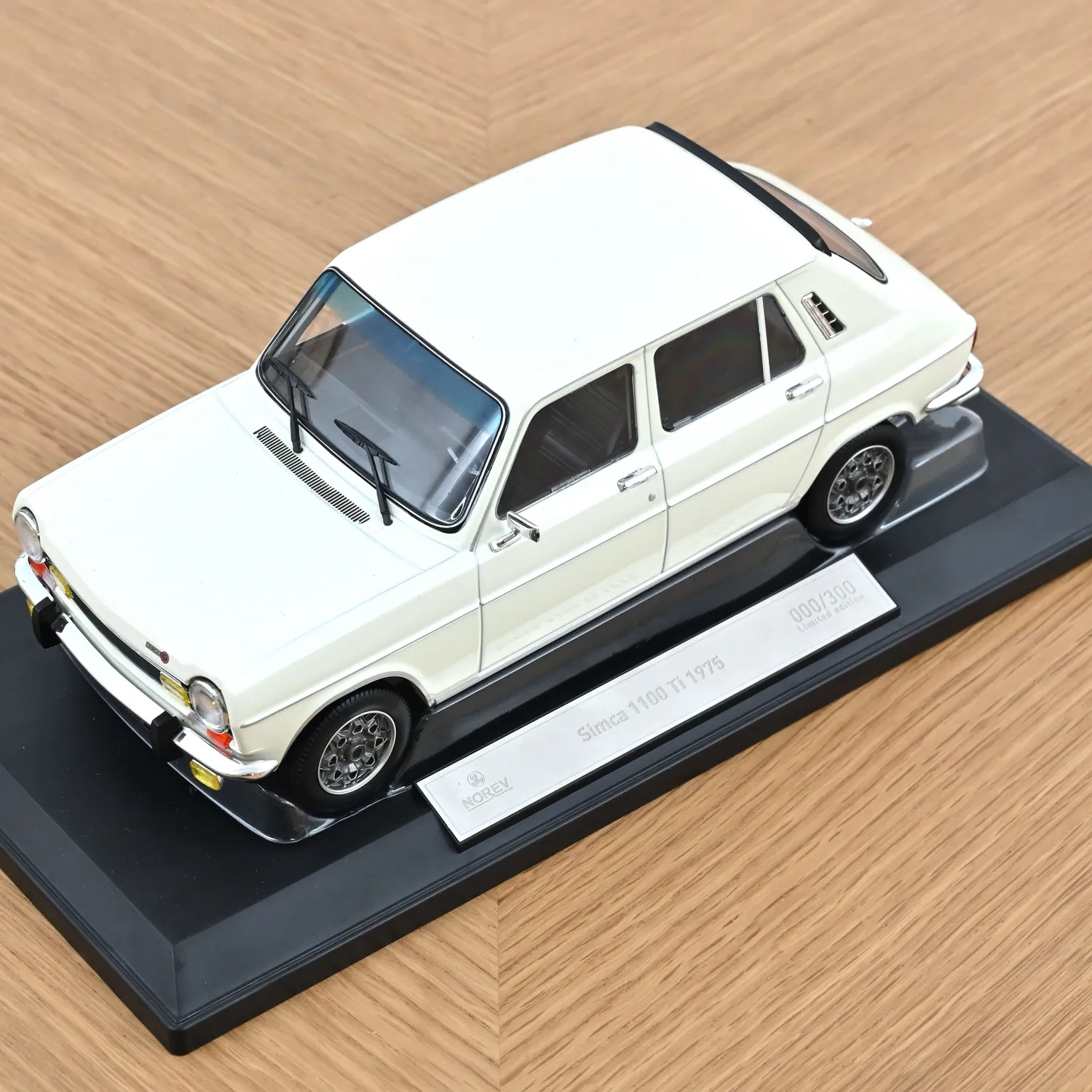 Norev Simca 1100 Ti 1975 miniature 1/18 blanc 300 ex