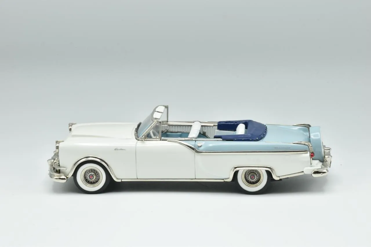 Brooklin BRK 1954 Packard Caribbean miniature bleu blanc ultimes
