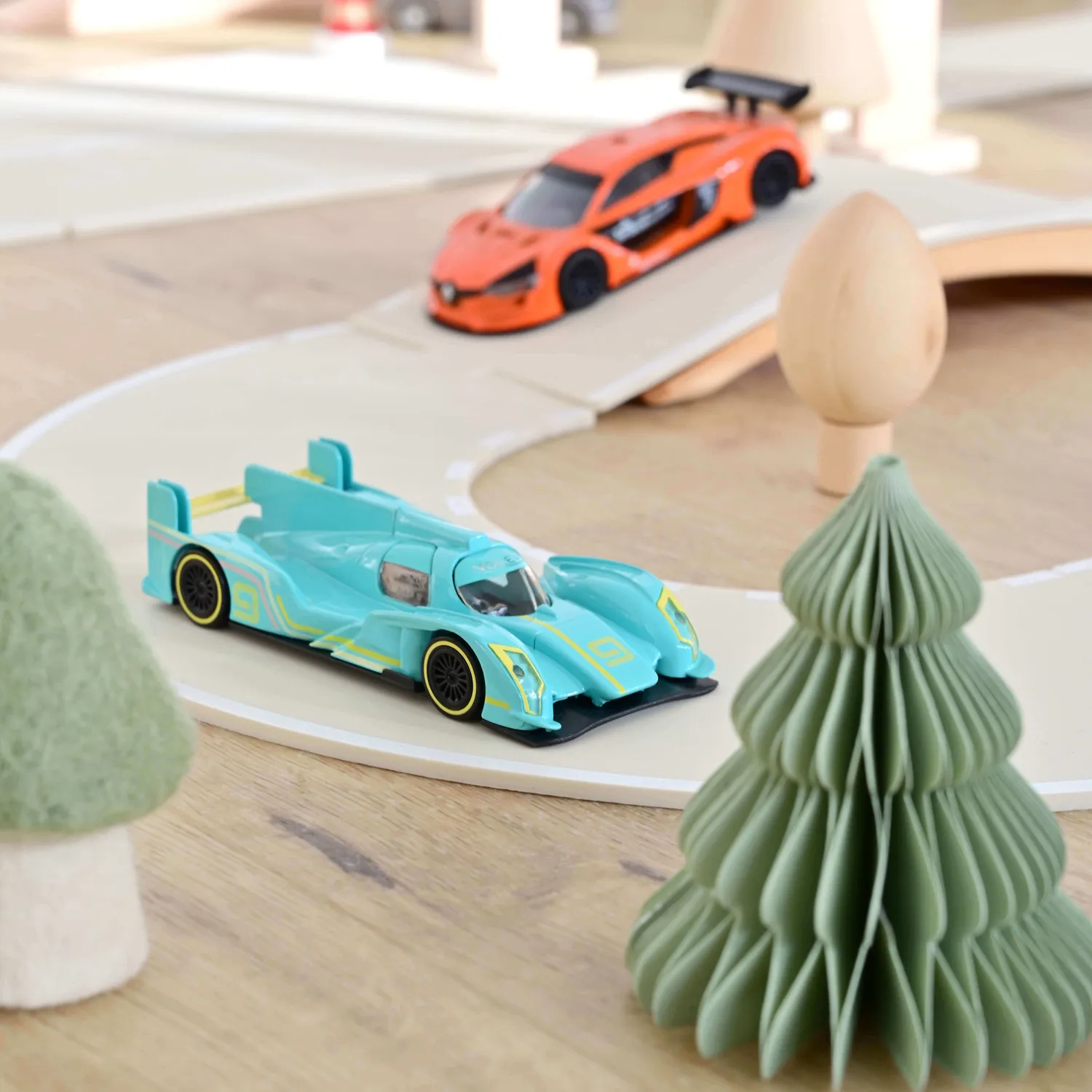 Norev Circuit de course Audi R18 circuit silicone 18 pièces