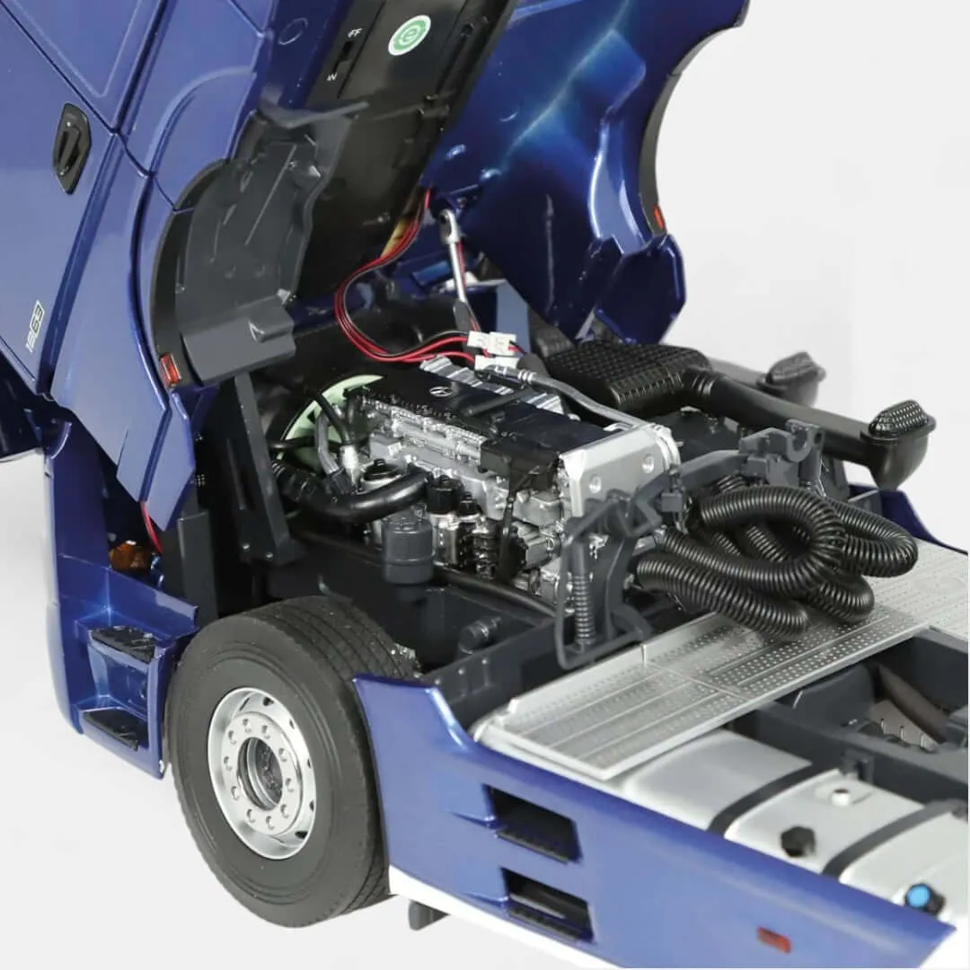 NZG Mercedes Actros GigaSpace camion miniature 1:18 bleu 4x2