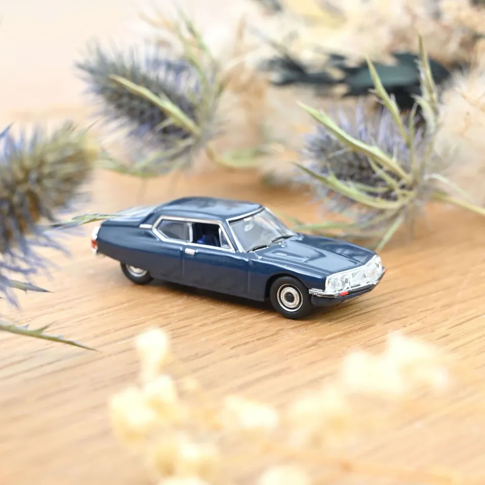 Norev Citroën SM 1972 miniature 1/87 bleu Orient