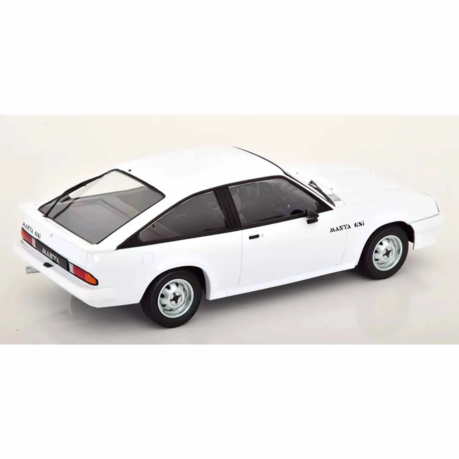 Norev Opel Manta CC GSi 1984 miniature 1/18 blanc