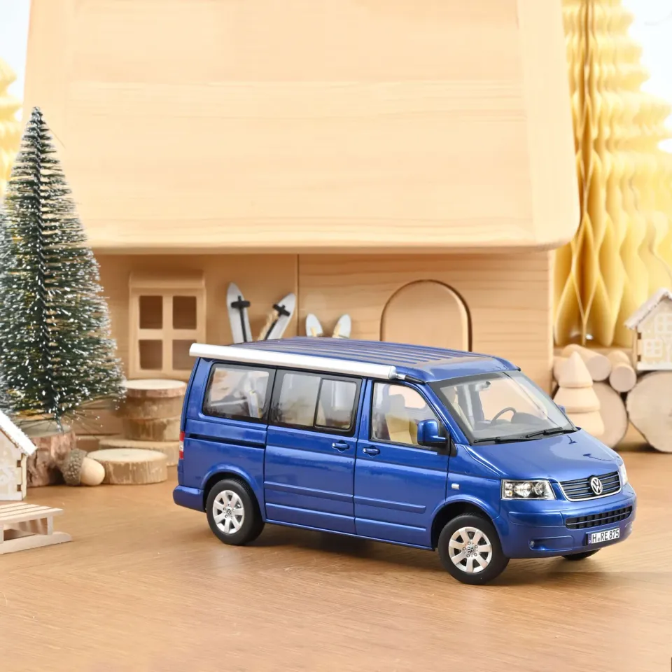 Norev VW California 2003 miniature 1/18 bleu Ravenna