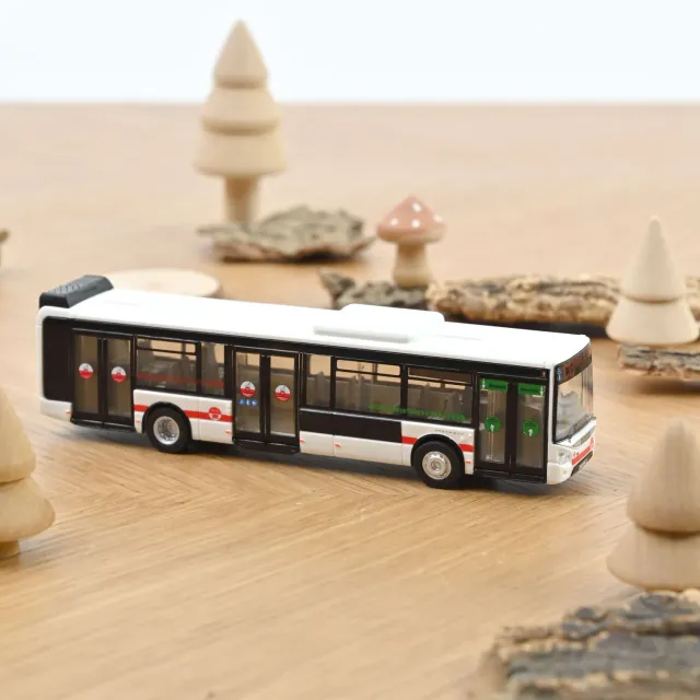 Norev Iveco Bus Urbanway TCL C13 miniature 1/87 bus Lyon