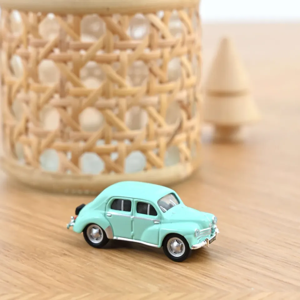 Norev Renault 4CV 1955 miniature 1/87 vert d'eau sport