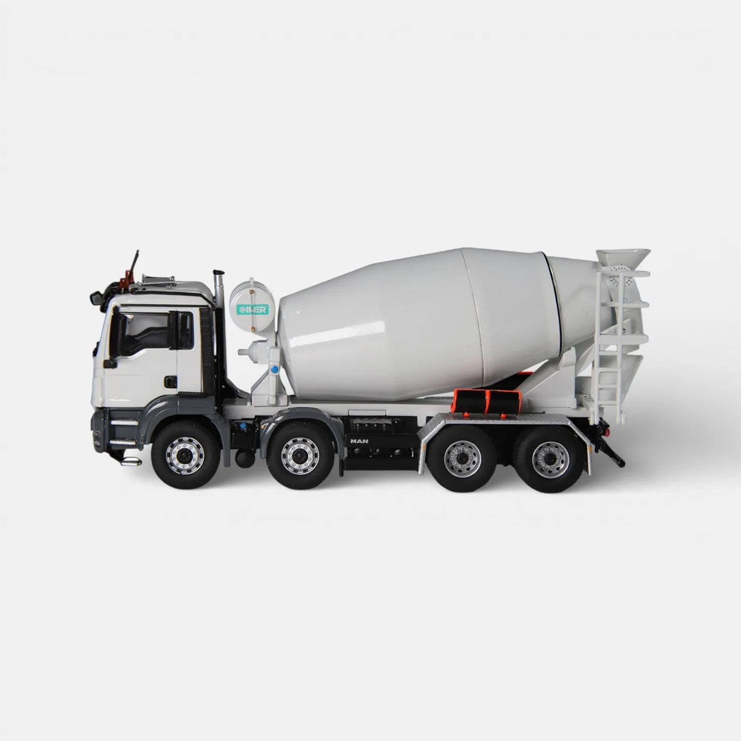 NZG MAN TGS 8x4 IMER miniature toupie 1:50 zinc