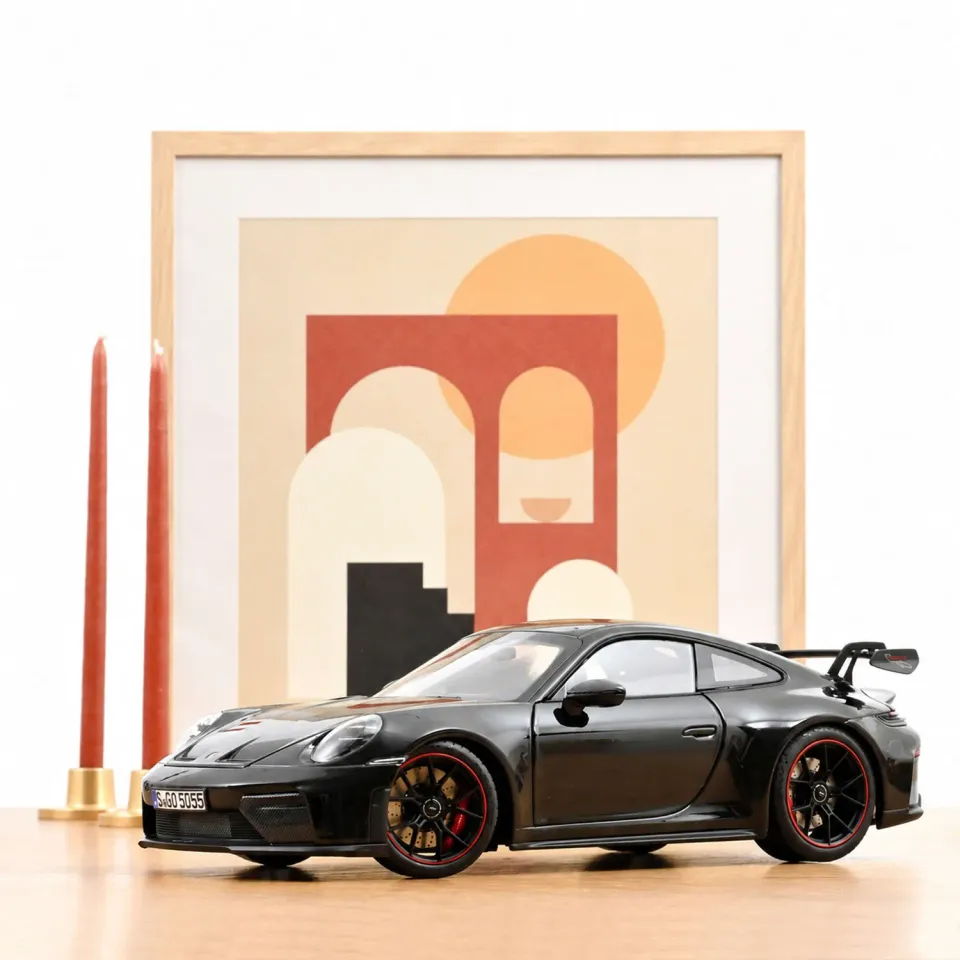 Norev Porsche 911 GT3 2025 miniature 1/18 noir 300pcs