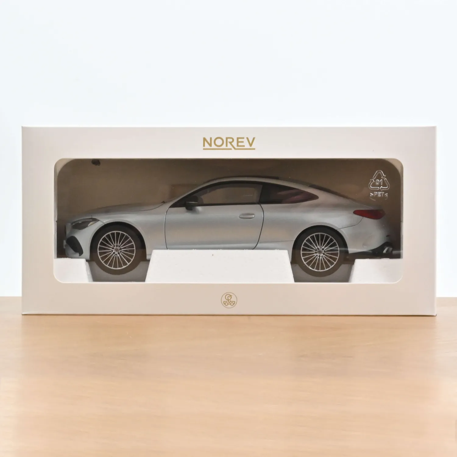 Norev Mercedes CLE Coupé 2024 voiture miniature 1/18 argent high-tech
