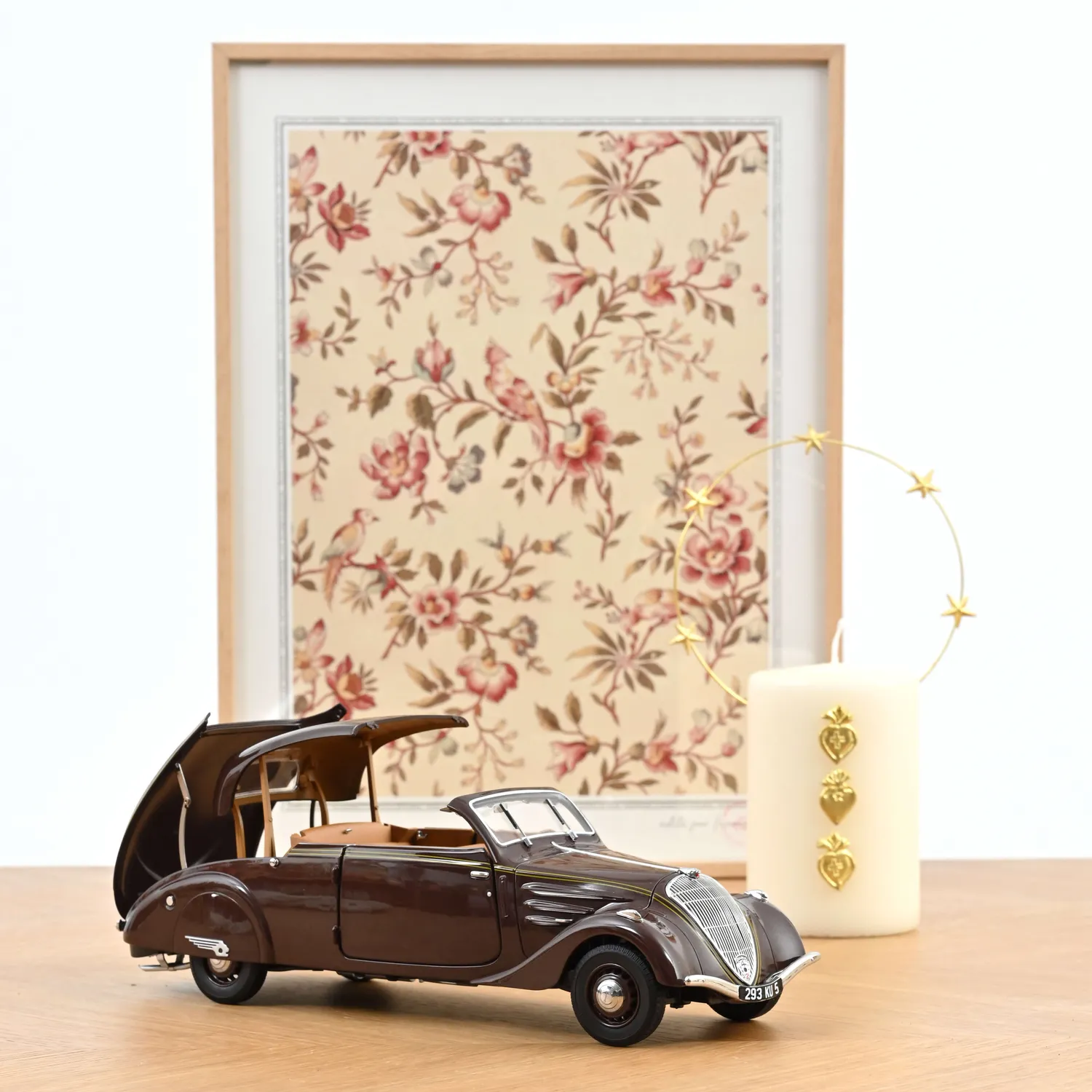 Norev Peugeot 402 Eclipse 1937 voiture miniature 1/18 chocolat