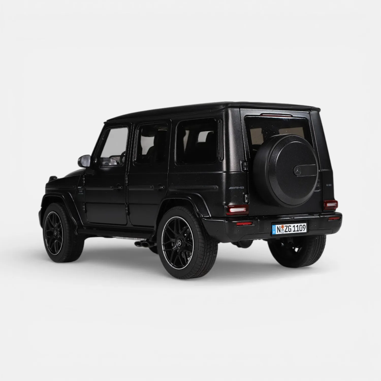 NZG Mercedes-AMG G 63 4x4² voiture miniature 1/18 métal