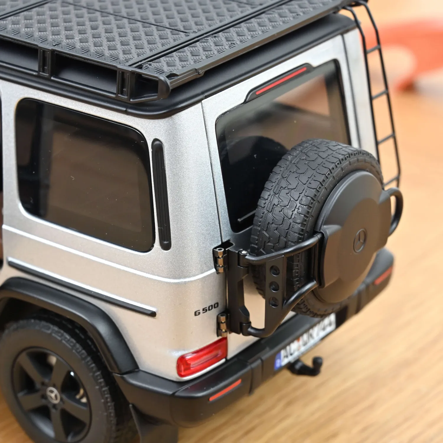 Norev Mercedes Classe G 2024 miniature 1/18 argent