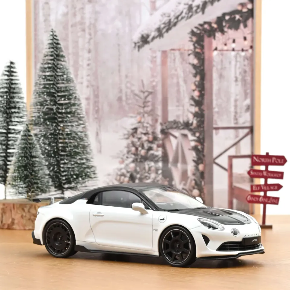 Norev Alpine A110 R 2024 voiture miniature 1/18 blanc iridescent