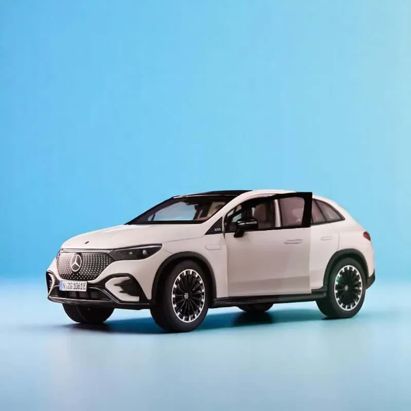 NZG Mercedes EQE SUV AMG Line miniature 1/18 blanc
