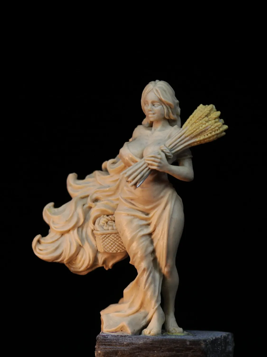 Graphigaut Studio Summer 54mm figurine résine médaillée