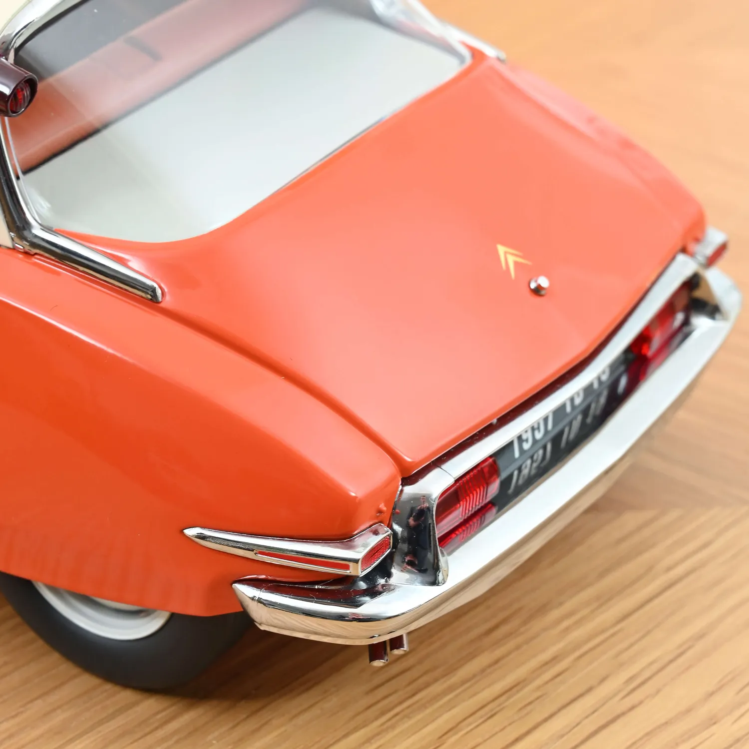 Norev Citroën ID 19 1955 miniature 1/12 orange