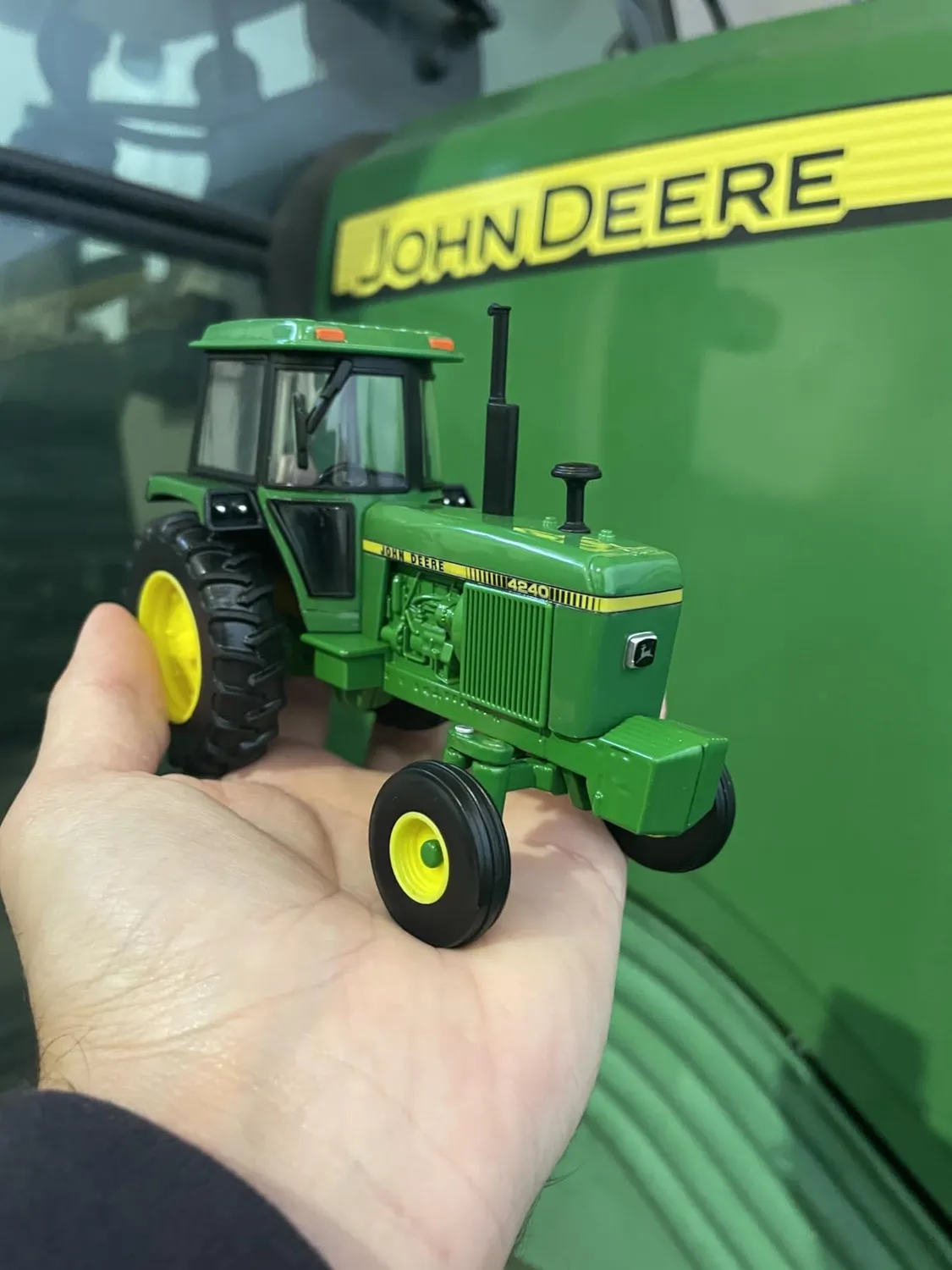 Britains Heritage John Deere 4240 tracteur miniature vert