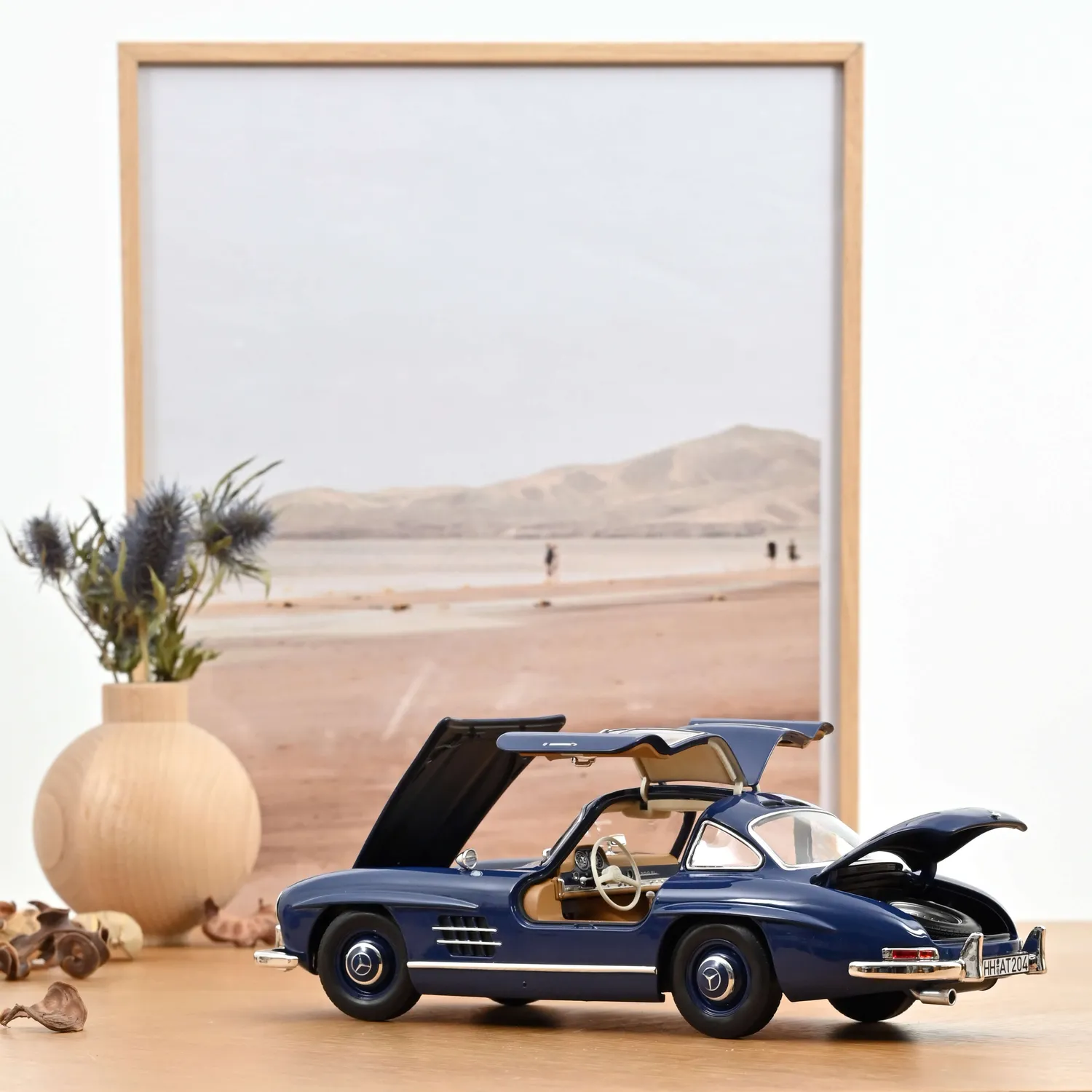 Norev Mercedes 300 SL 1954 miniature 1/18 bleu intérieur