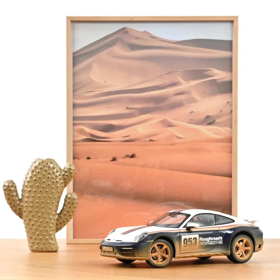 Norev Porsche 911 Dakar Roughroads miniature 1/18 sable