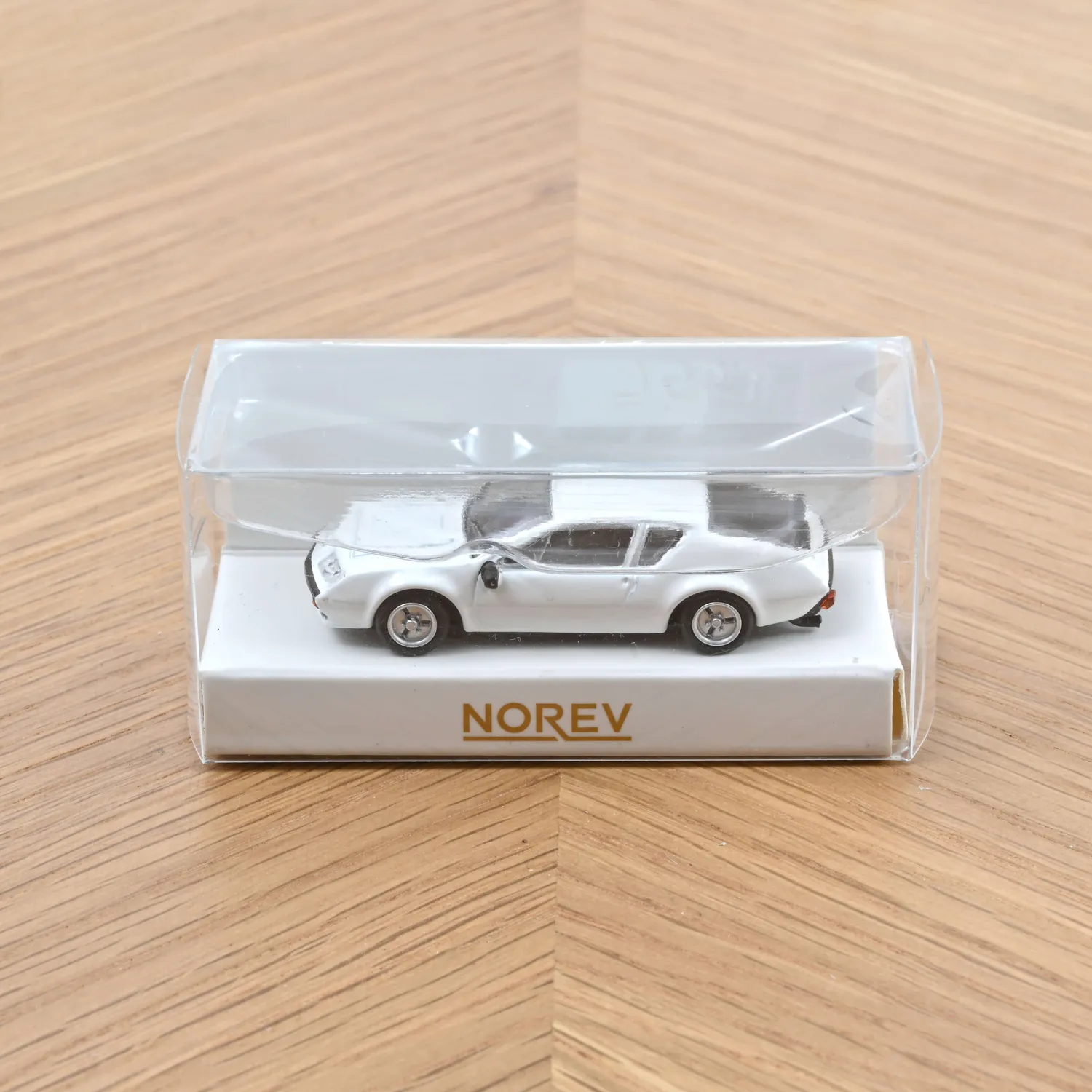 Norev Alpine A310 1977 miniature 1/87 blanc Gardenia