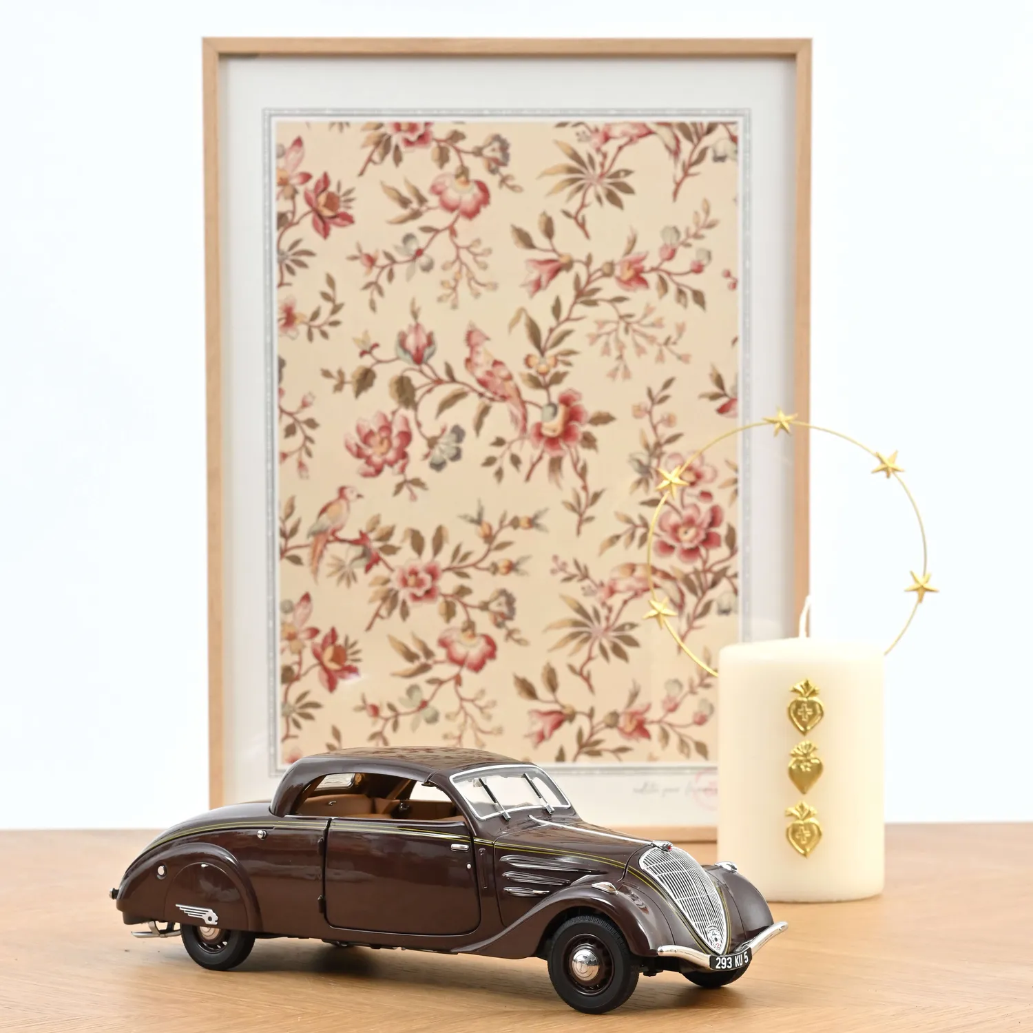 Norev Peugeot 402 Eclipse 1937 voiture miniature 1/18 chocolat