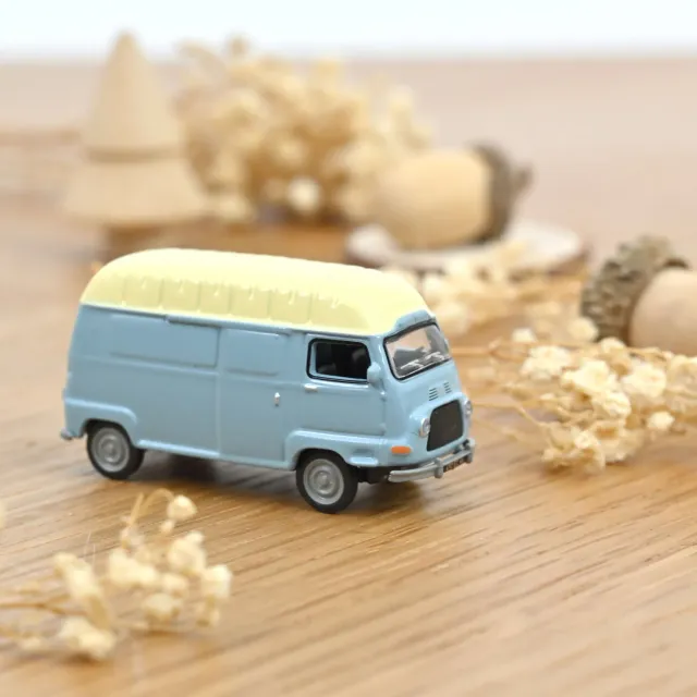 Norev Renault Estafette 1968 voiture miniature 1/87 bleu clair