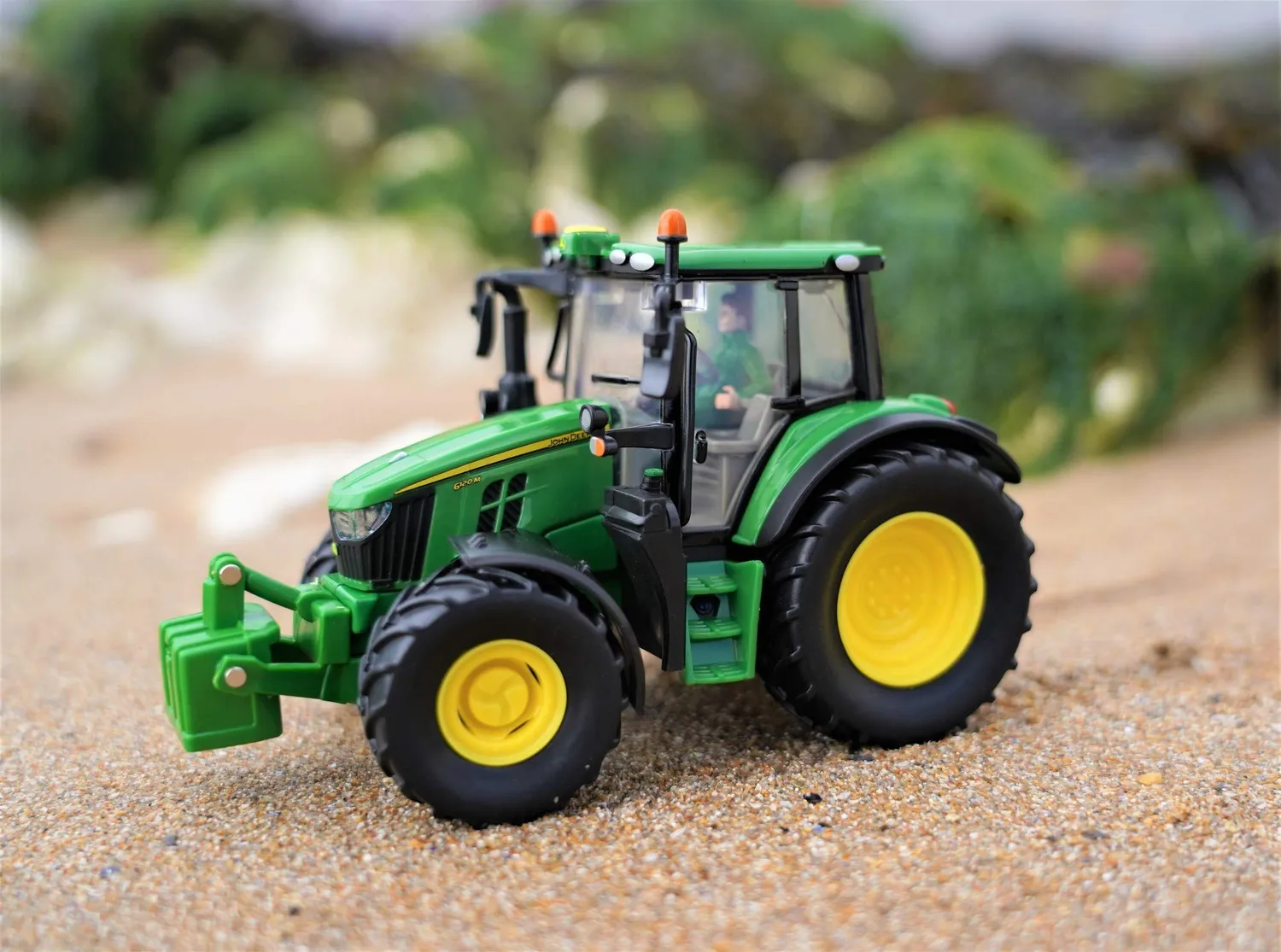 Britains John Deere 6120M tracteur miniature 1/32